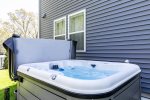 Large, Sparkling clean hot tub 